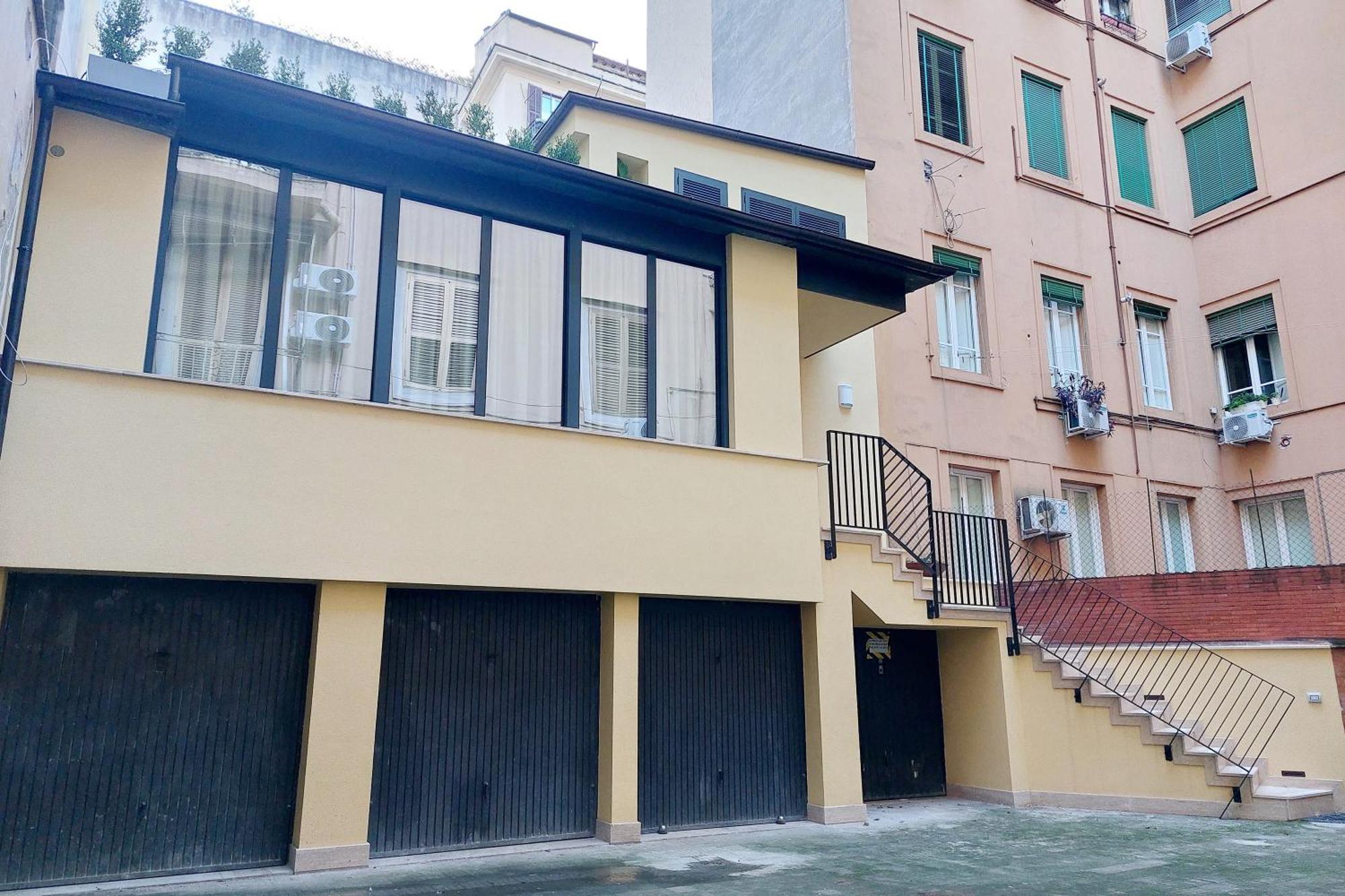 Appartamento Ych-casa Indipendente In Zona Prati *