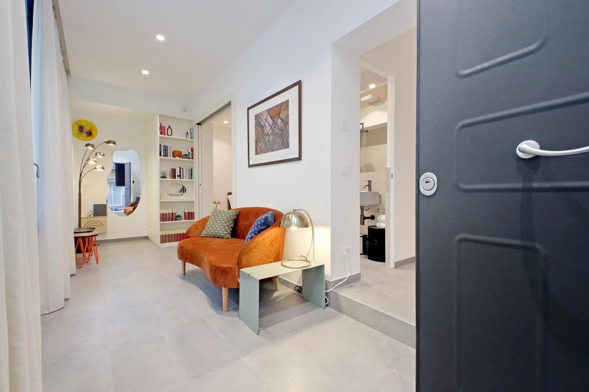 Appartamento Ych-casa Indipendente In Zona Prati *